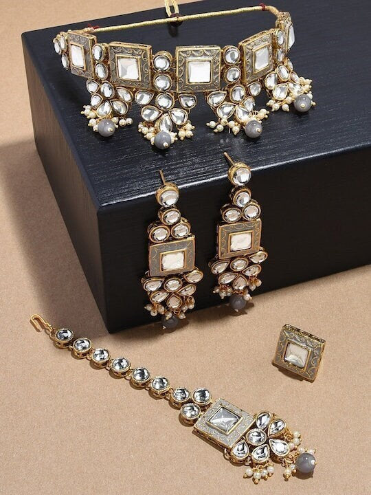 White indian deals jewellery set