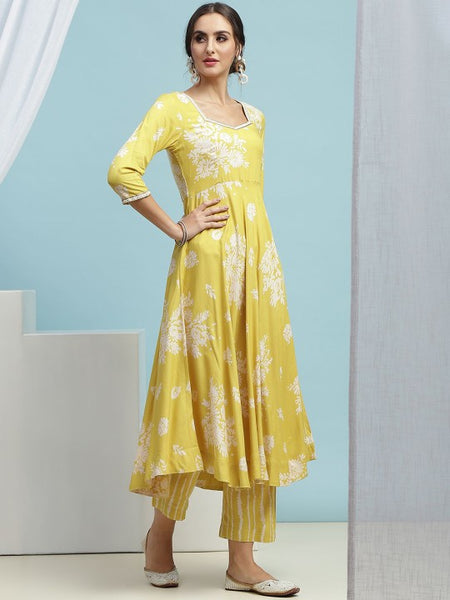 Floral Printed Sequinned Sweetheart Neck Anarkali Kurta With Palazzo & Dupatta (Copy) VitansEthnics