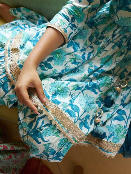 Women Floral Printed Regular Gotta Patti Pure Cotton Kurti with Sharara & Dupatta VitansEthnics